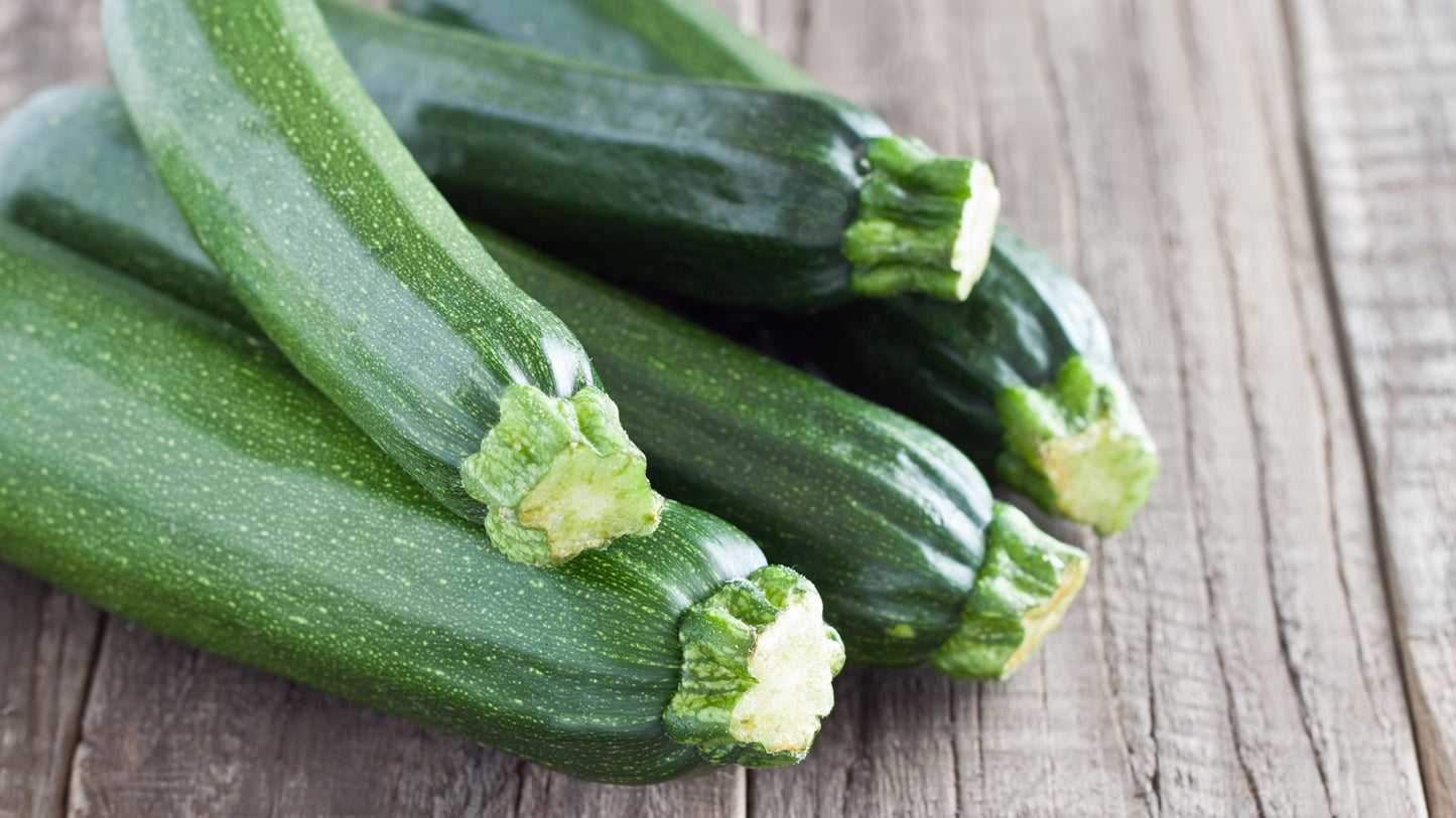 Organic zucchini in oil 